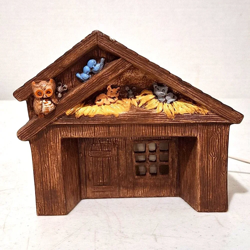Vintage Ceramic Light Up Nativity Scene With Angel and‎ Baby Jesus Figurines